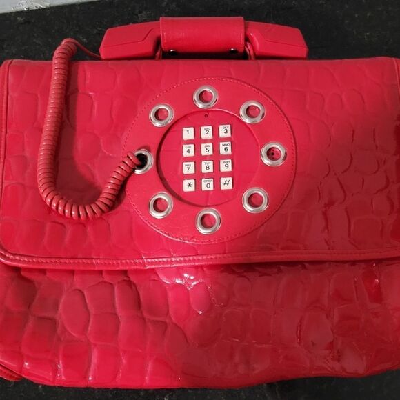 Dallas Handbag-Phone Directory  - Picture 1 of 4